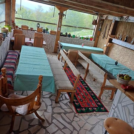 Hotel Katun Ljeljenak Plužine Exterior foto